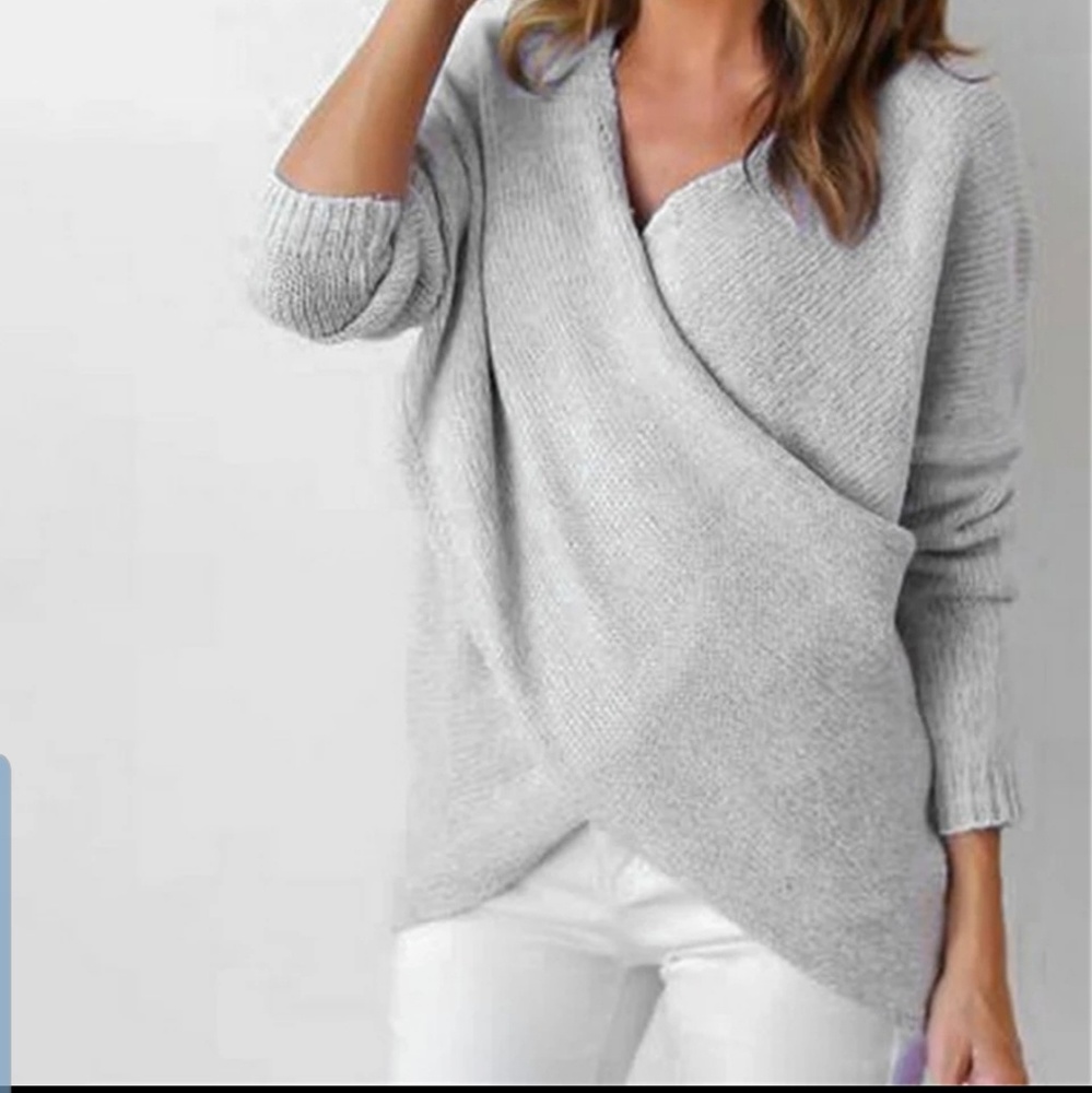 Criss Cross V-Neck Pullover Sweater